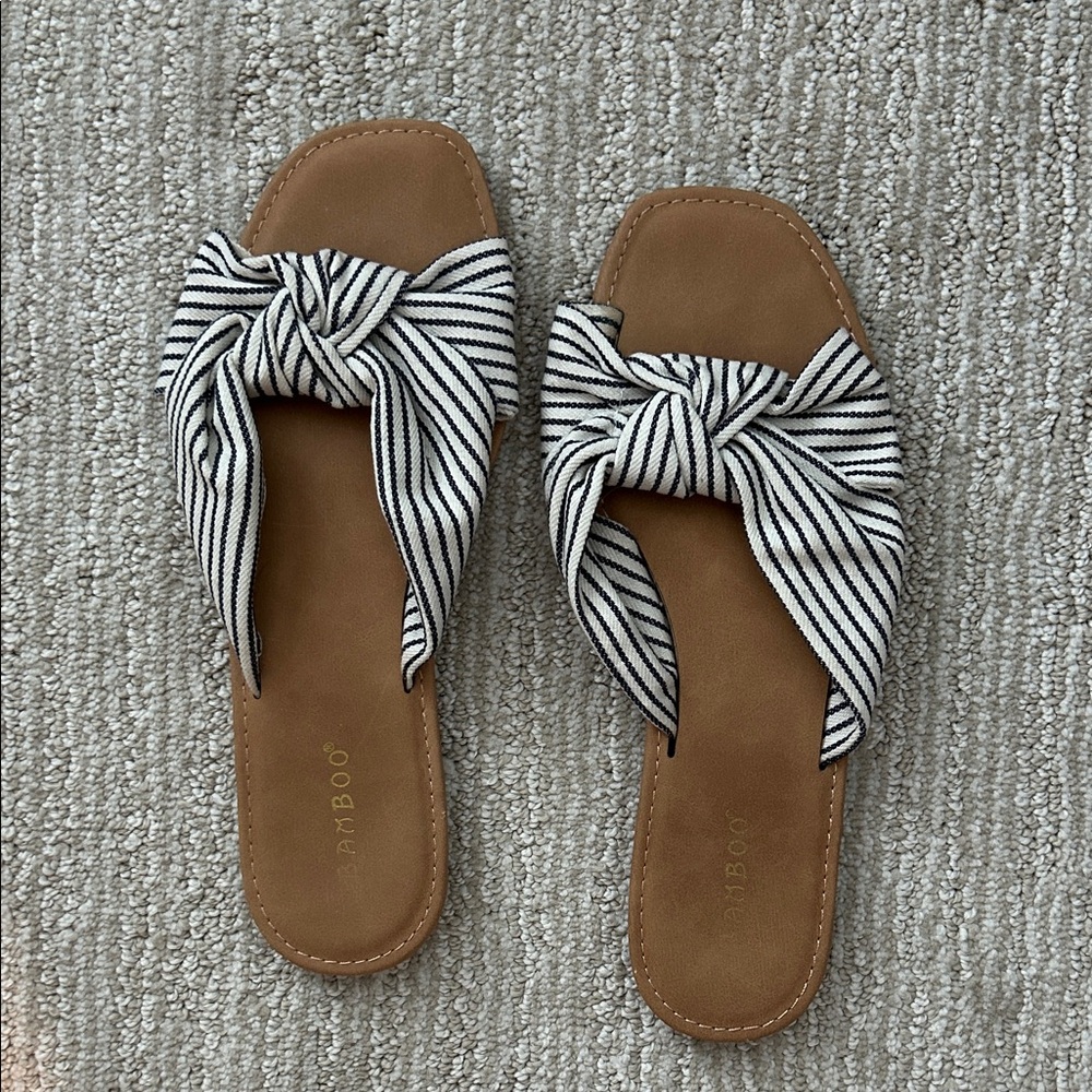 Bamboo Black and White Striped Knot Sandals